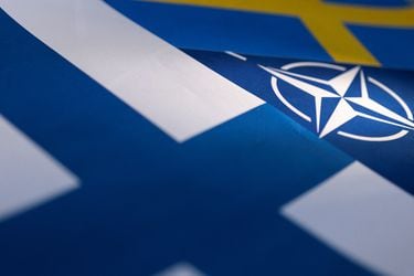 Rusia dice que la entrada de Finlandia y Suecia en la OTAN sería un “grave error”