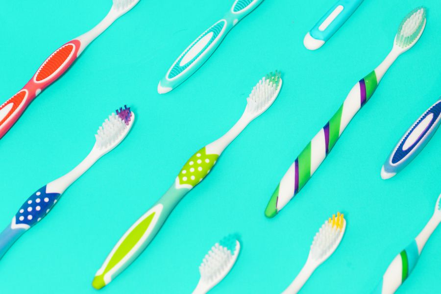 Consejos para cuidar tu cepillo de dientes y prevenir la aparición de  bacterias - Foto 1