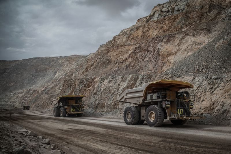 Sector minero se prepara para las 29 negociaciones colectivas que enfrentará el 2022
