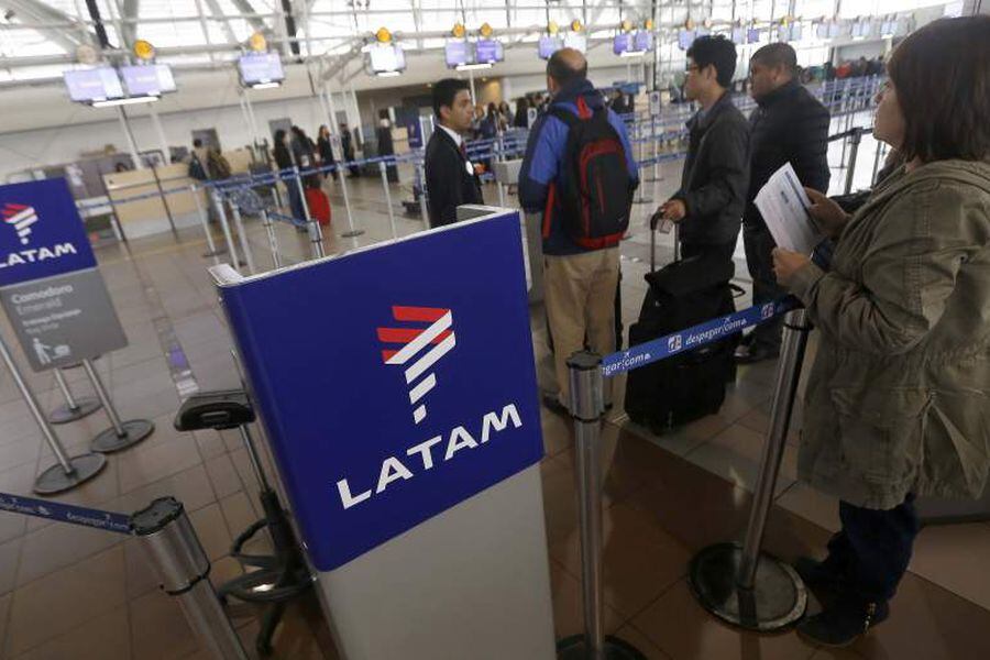 Cambio logo de LAN a LATAM