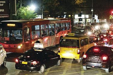 Transantiago: informe estima que 36% de los servicios de buses son deficientes