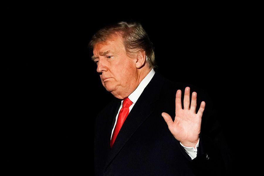 Trump-regresa-a-la-Cas(24313002)