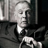 Jorge Luis Borges: ¿Cuál es la mejor obra para ingresar a su universo?