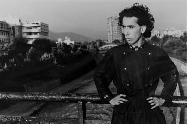 Vanguardia en los 80, el origen de las Cleopatras y el Trolley: la arrolladora vida de Vicente Ruiz según su primer documental