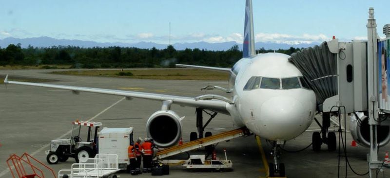 MOP enfrenta nuevo conflicto con un aeropuerto: concesionario de El Tepual pide millonaria compensación