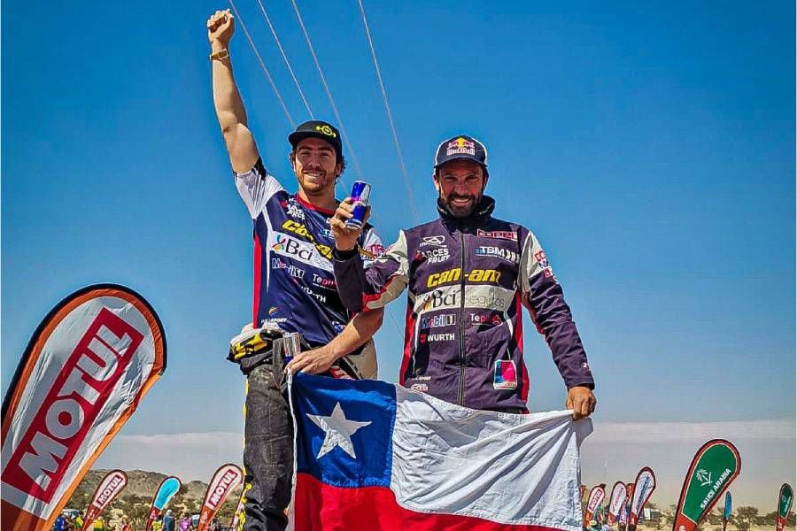 Chaleco López y Juan Pablo Latrach se impusieron en los prototipos ligeros del Dakar 2022.