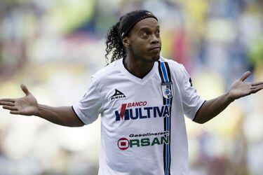 RONALDINHO