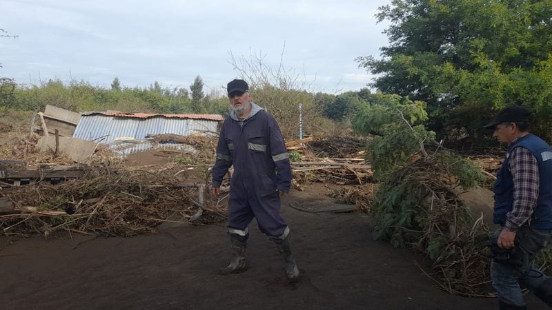 De los incendios a las inundaciones: el doble drama que se vive en Santa Juana y Chillán