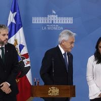 “Los incumbentes”: Alcaldes abandonan chat con Piñera y crece molestia por límite a reelección