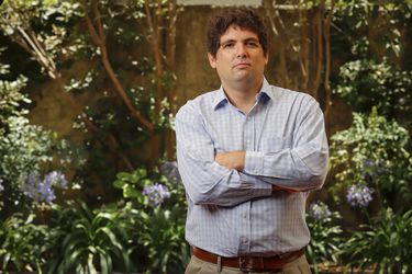Daniel Mansuy, profesor de la U. de los Andes: “La Convención está obsesionada en concentrar el poder”