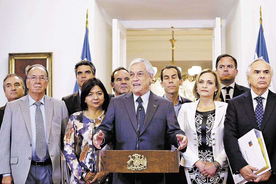 Imagen-SEBASTIAN-PIÑERA-DA-UN-PUNTO-DE-PREN-(41316750)