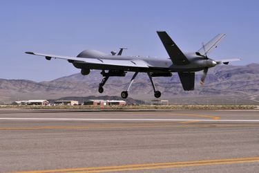 Qué es y para qué sirve el MQ-9 Reaper, el dron de Estados Unidos que fue impactado por un avión ruso 