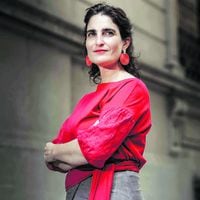 María José Zaldívar, la ministra que paga los costos del post natal