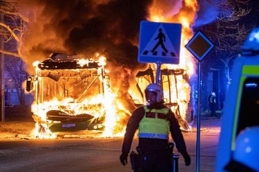 Cómo la pacífica Suecia se convirtió en la capital europea de los asesinatos con armas de fuego