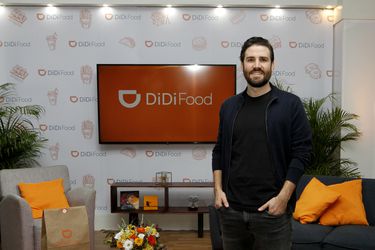 DiDi dobla apuesta por Chile y anticipa “agresiva expansión”: competirá con Pedidos Ya, Uber Eats y Rappi en reparto de comida
