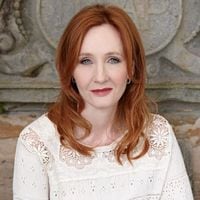 “Solo para mujeres”: JK Rowling funda servicio de ayuda para víctimas de violencia sexual