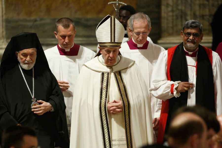 papa-francisco-re