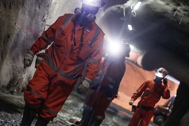 Empresas de la gran minería son las que menos trabajadores extranjeros tienen en Chile