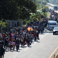 La nueva caravana de migrantes que tensa relaciones entre Estados Unidos y México
