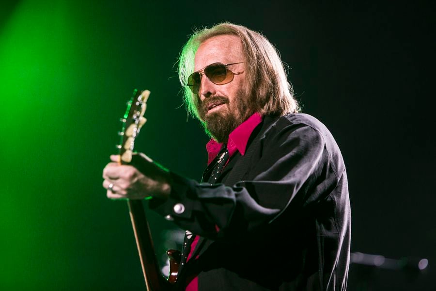 tom-petty-and-the-heartbreakers-9