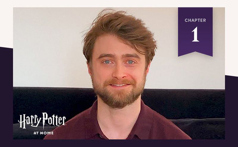 Harry Potter En Casa Daniel Radcliffe Lee El Primer Capitulo De La Piedra Filosofal La Tercera
