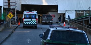 TEMUCO: Carabineros resguarda Hospital Hernán Henríquez