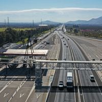“Peaje a luca” y sistema 3x1: el plan de contingencia del MOP ante la salida de más de 435 mil vehículos de la Región Metropolitana