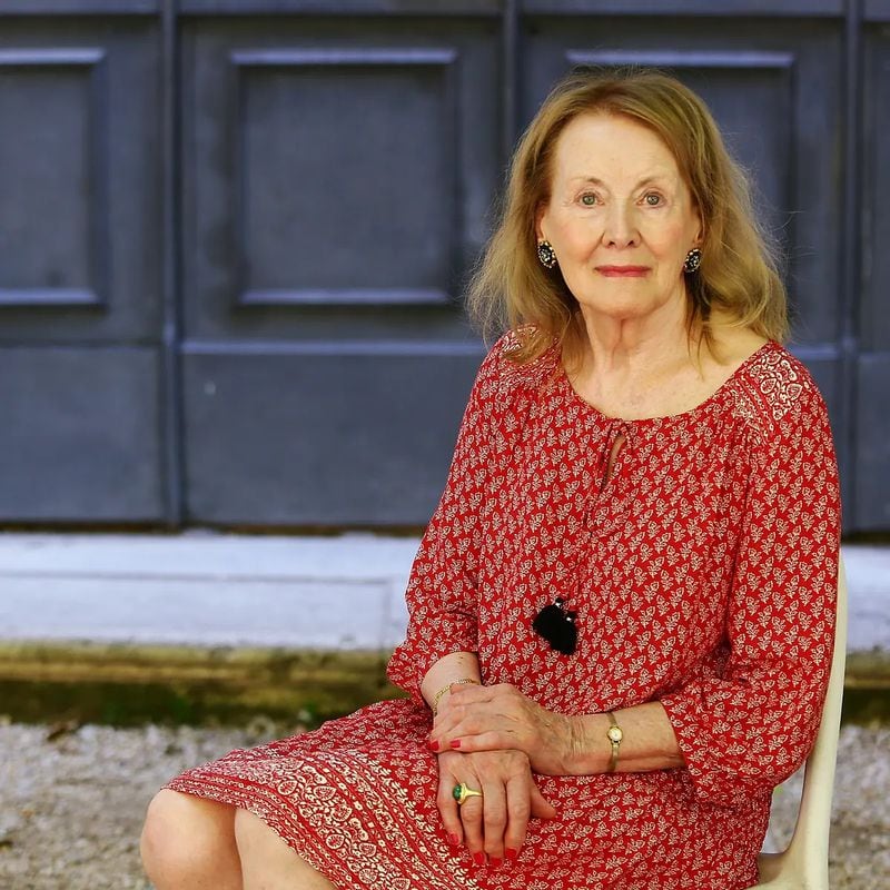 Annie Ernaux gana el Premio Nobel de Literatura 2022 - La Tercera