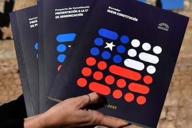 The Economist llama a votar Rechazo: publicación dice que propuesta constitucional es un “magno error” y “fiscalmente irresponsable”