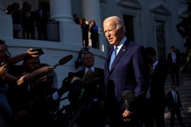 Biden y republicanos alcanzan acuerdo para resolver crisis por el límite de la deuda de Estados Unidos