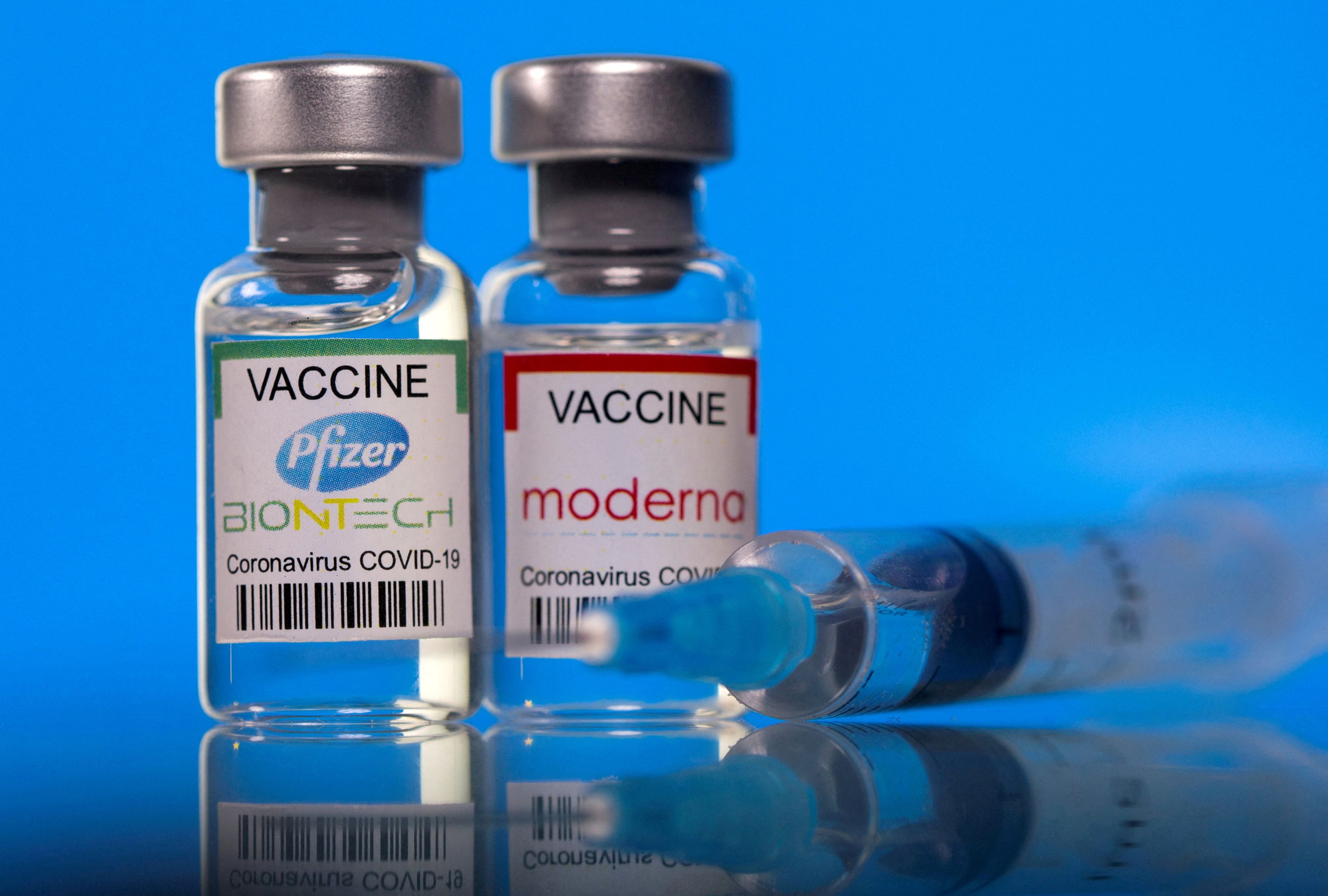 ¿Pfizer o Moderna? Estudio determina cuál de las dos vacunas tiene anticuerpos más duraderos contra el Covid
