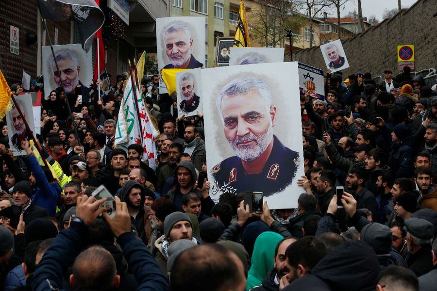 Manifestaciones en Irán por muerte de general Qasim Soleimani