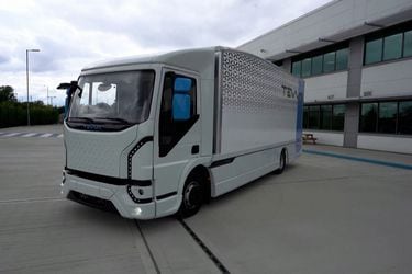 Startup británica lanza el primer camión a hidrógeno