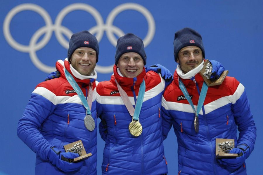 Норвежцы на олимпийских играх. Медали норвегии на зимних олимпийских играх. Зимние олимпийские игры 2022 сборные. Норвежская сборная олимпиада. Медали норвегии на зимних олимпийских играх.
