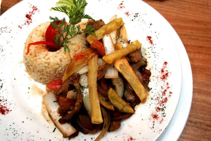 Los Desconocidos Primeros Restaurantes Peruanos En Santiago La Tercera