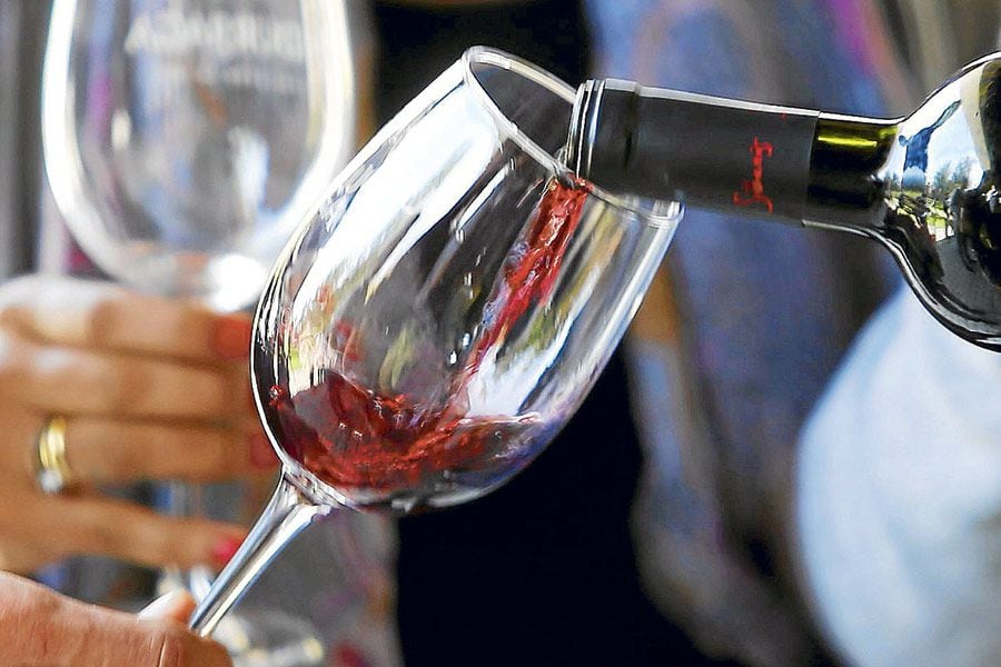 La investigación dice que estudios anteriores, por ejemplo sobre los beneficios del vino, no estaban bien hechos. Foto: ATON