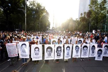Comisión de caso Ayotzinapa confirma que grupo criminal tenía cooptadas fuerzas de seguridad de México