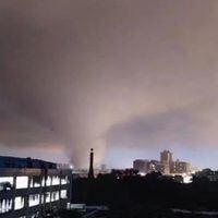 Al menos cinco muertos y 33 heridos tras el paso de un tornado en la ciudad china de Guangzhou