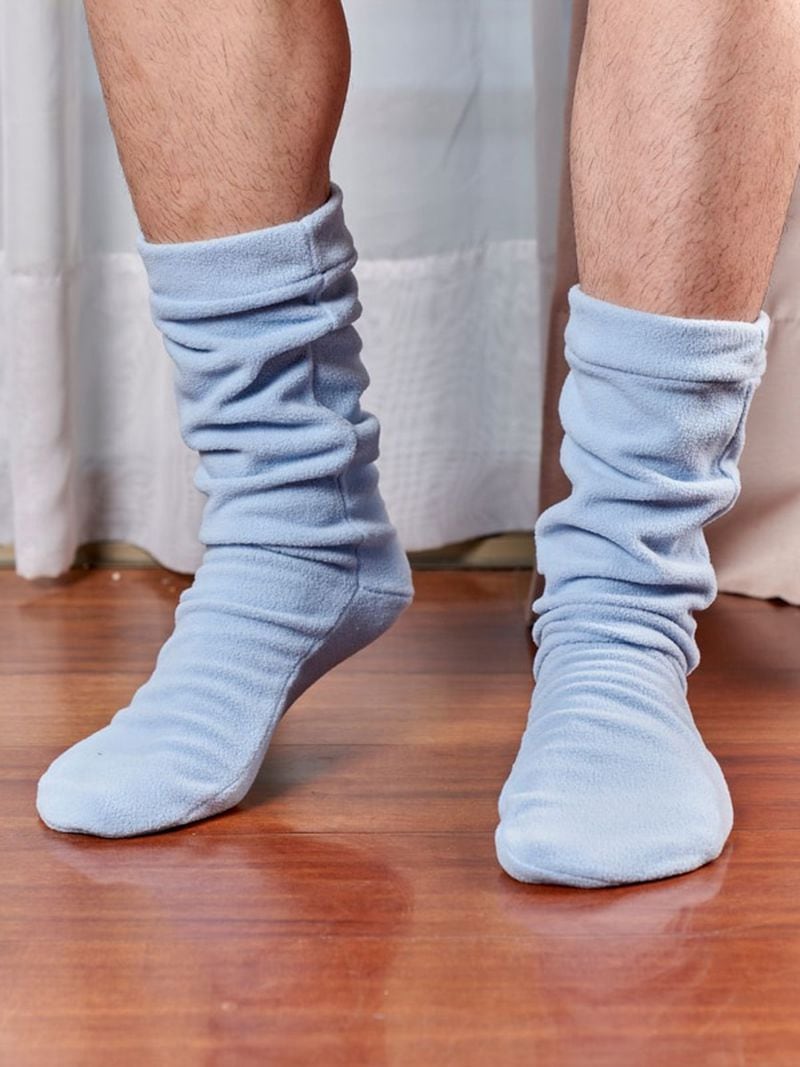 Pies congelados? Estos son mejores calcetines para enfrentar el frío - La Tercera