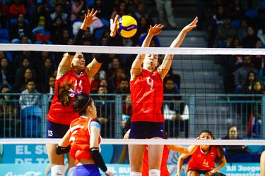 Chile se impone sin problemas a Paraguay en el vóleibol piso femenino de los Odesur