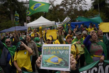 Embajador alemán en Brasil condena saludos nazis entre simpatizantes de Bolsonaro durante protestas