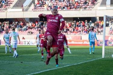 Vuelve a Quillota tras veinte años: Humberto Suazo ficha por San Luis para la temporada 2023