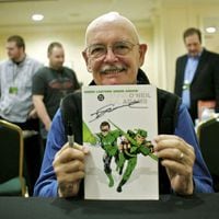 Ha muerto Dennis O’Neil, el escritor que reinventó a Batman e influenció a toda la industria de los cómics