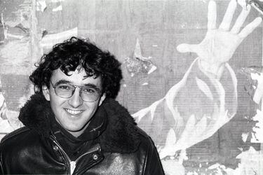 “Cada día me canso más, cada día estoy peor”: se reeditan las deslenguadas entrevistas de Roberto Bolaño