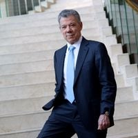 Juan Manuel Santos: “Boric y los chilenos tienen una oportunidad de oro de reescribir su Constitución de forma tal que salgan unidos”