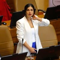Karol Cariola, nueva presidenta de la Cámara: “Ha caído un veto atávico, no solo anticomunista, también antidemocrático” 