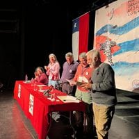 “Tenemos cercanía, pero tenemos que llevar esto al movimiento de masas”: los detalles del acuerdo de cooperación entre el PC chileno y el cubano 