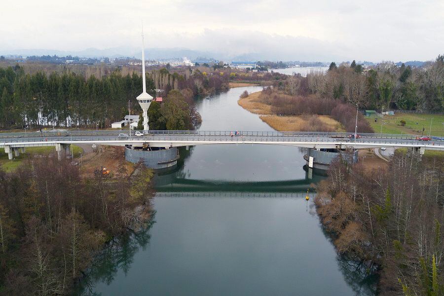 Puente Cau Cau