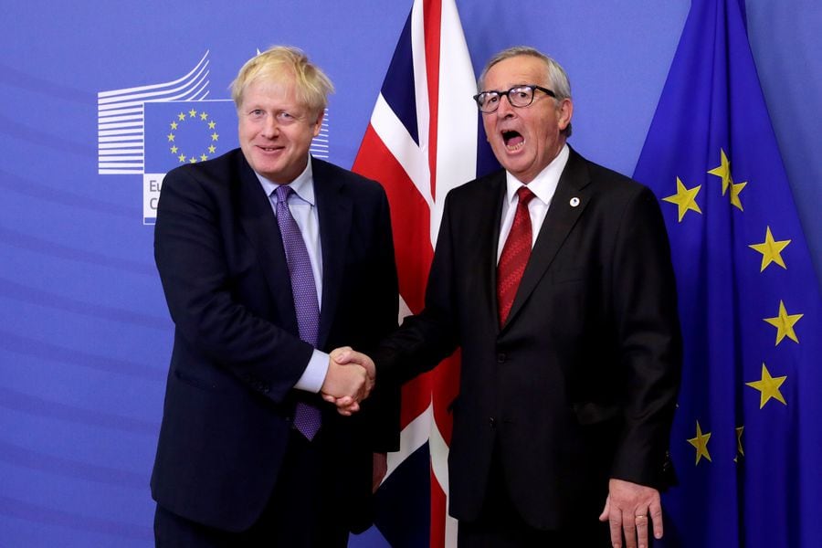 Johnson y Juncker anuncian un pacto para el "brexit"