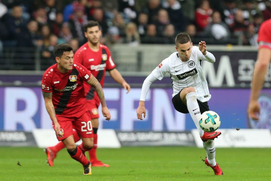Eintracht Frankfurt v (20727396)
